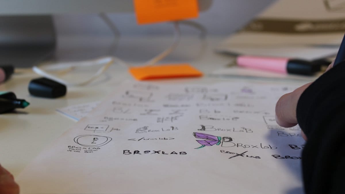 Broxlab cambia look nuovo logo